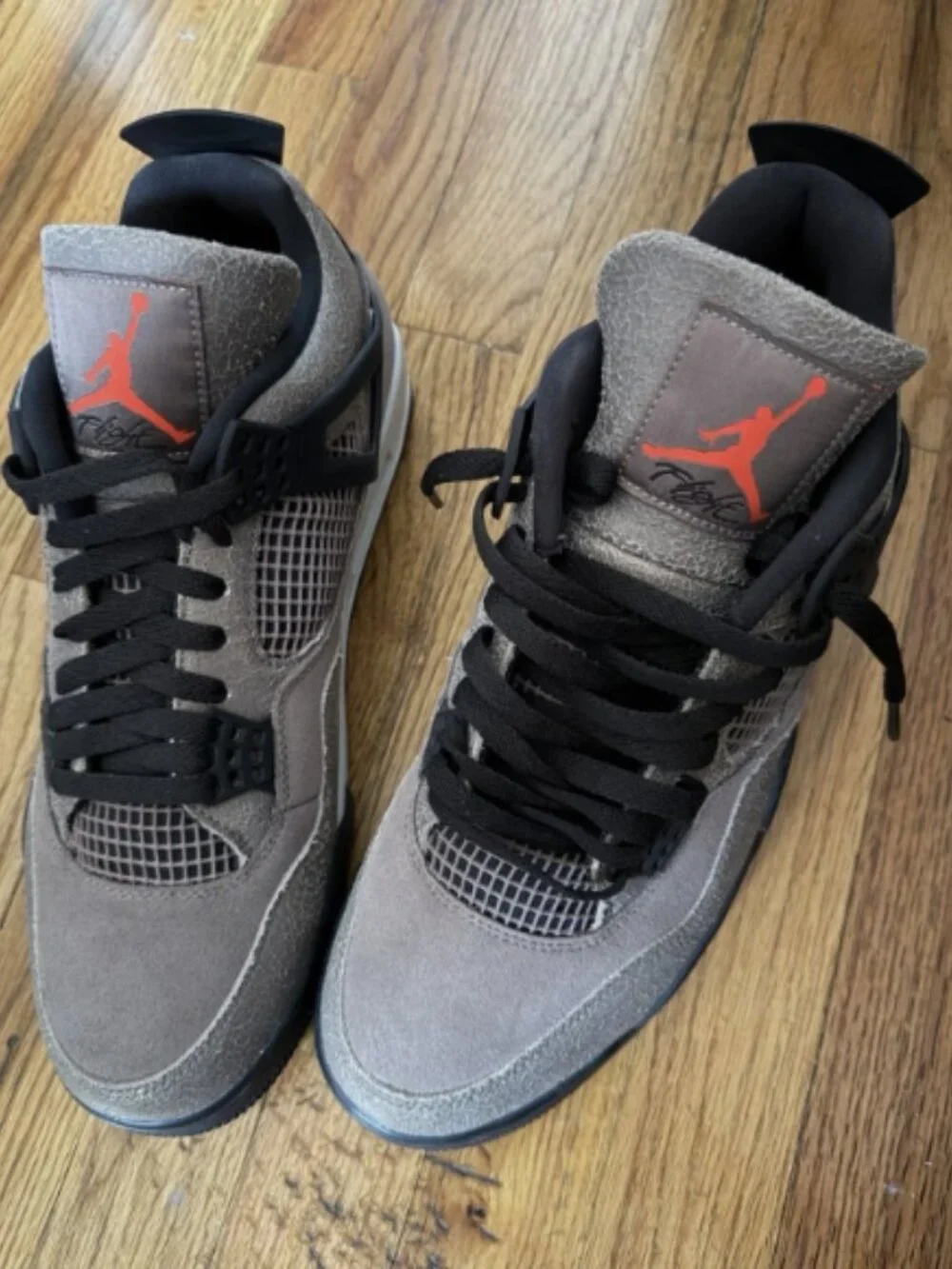 Jordan 4 Retro Mid Taupe Haze